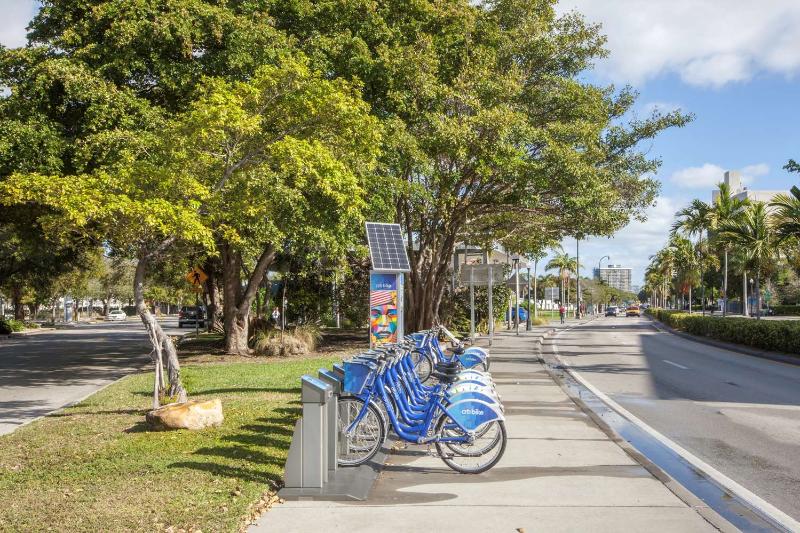 Best Western Plus Atlantic Beach Resort