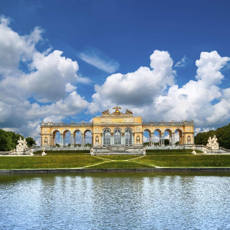 NH Danube City