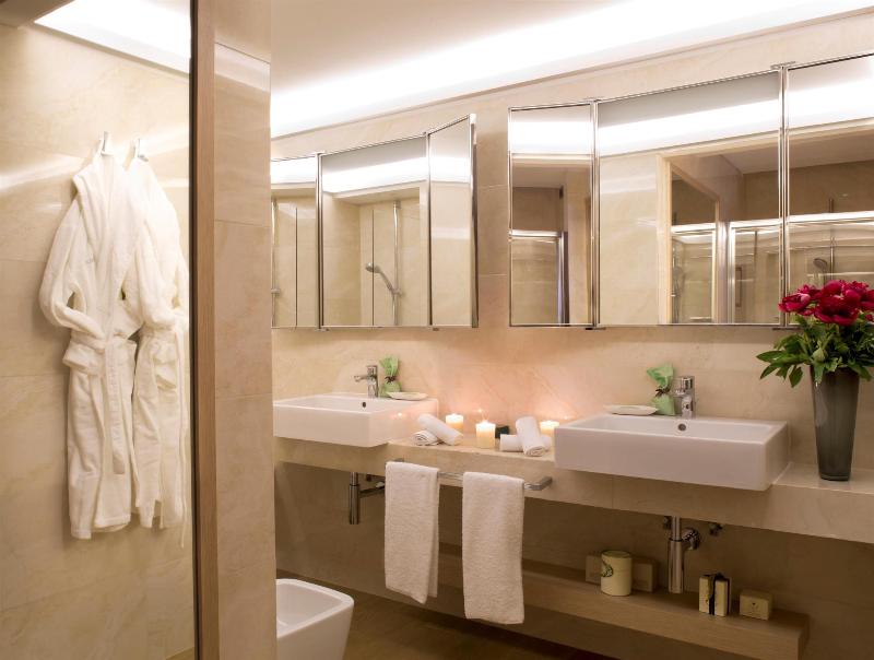 Hotel Artemide