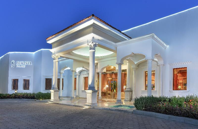 JAZ Elite Palace - Adults Only